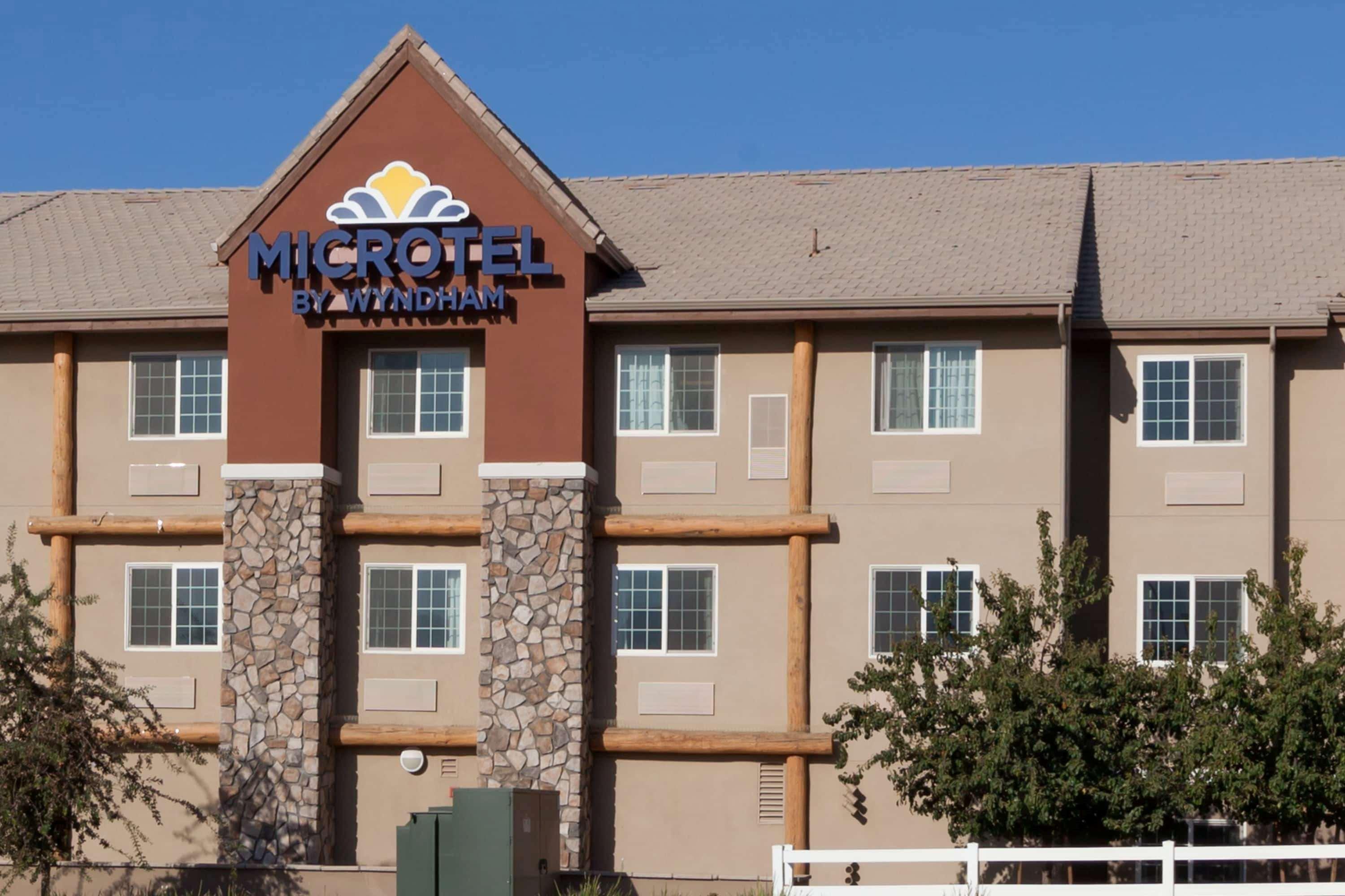 Microtel Inn & Suites By Wyndham Wheeler Ridge מראה חיצוני תמונה